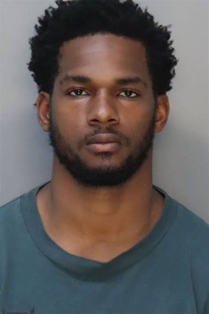 
Mark Walton Arrested For Robbery In Miami, Here Is The Complete Story Behind It 